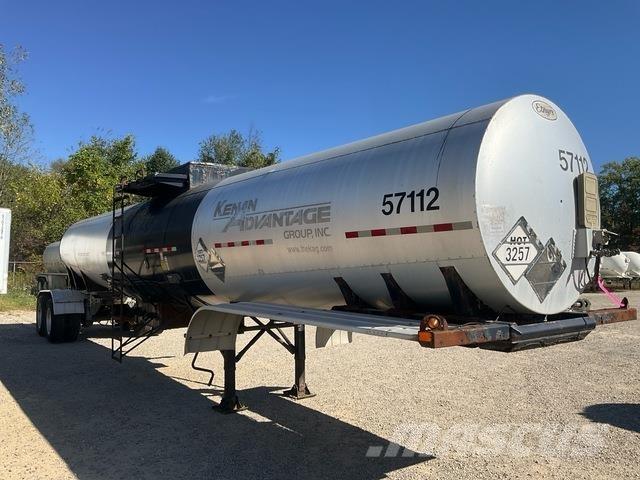 Etnyre  Material transport vehicles
