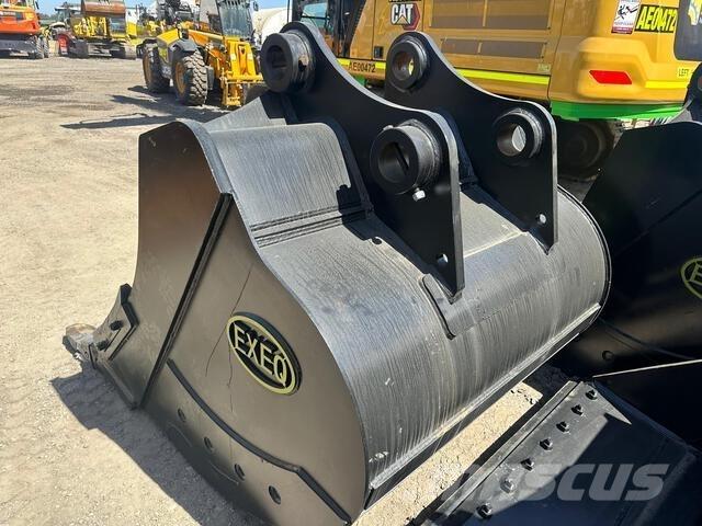  EXEQ Buckets