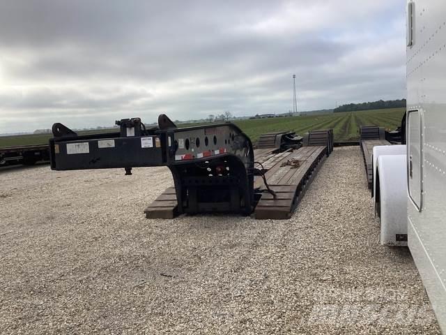 Fontaine  Lowboy trailer