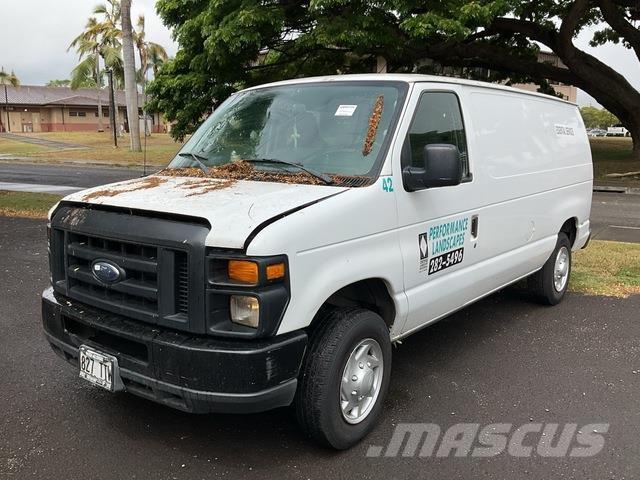 Ford E-150 Panel vans