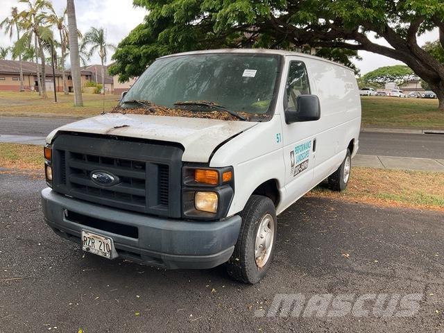 Ford E-150 Panel vans