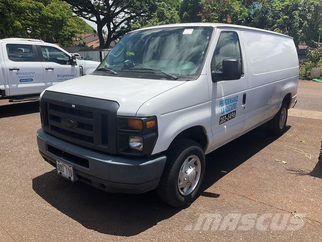Ford E-150 Panel vans