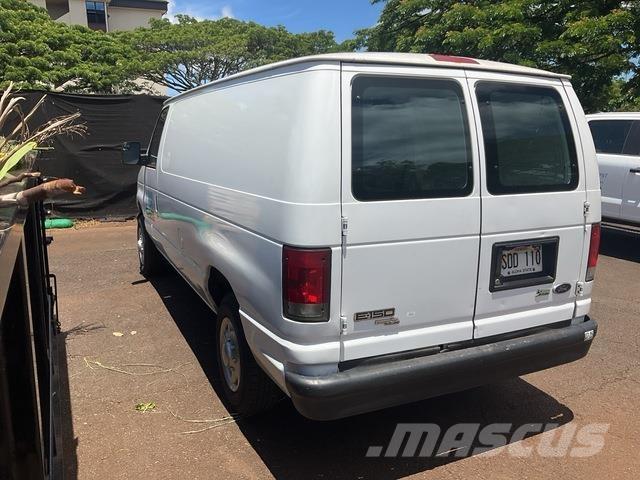 Ford E-150 Panel vans