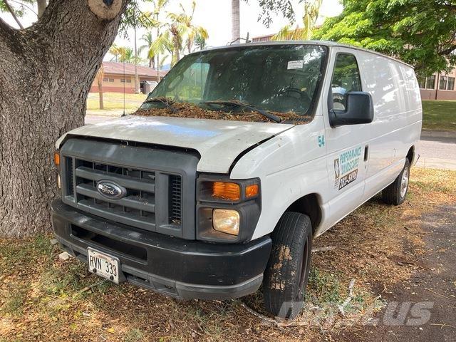 Ford E-150 Panel vans