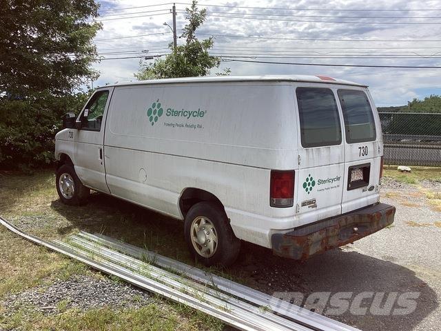 Ford E-150 Panel vans