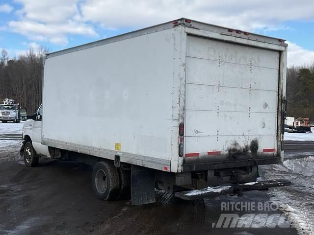 Ford E-350 Box trucks