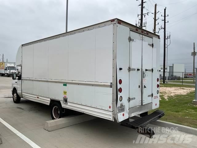 Ford E-350 Panel vans