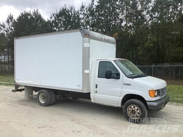 Ford E-350 Box trucks