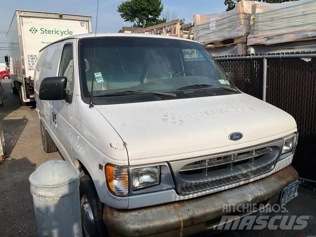 Ford E-350 Panel vans