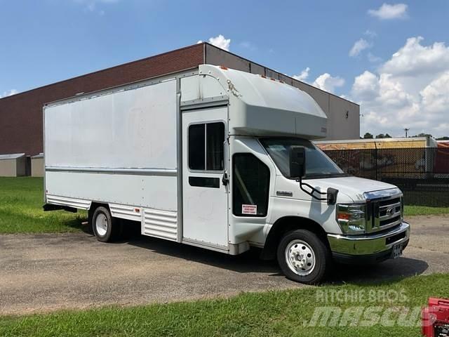 Ford E-350 Box body
