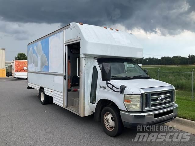 Ford E-350 Box trucks