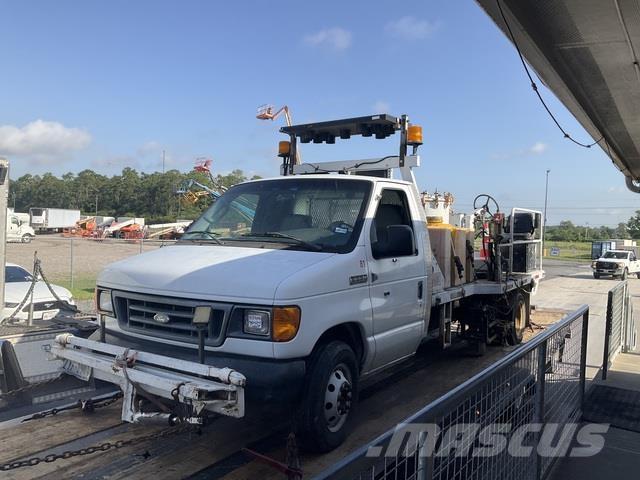 Ford E-350 Work Trucks / Municipal