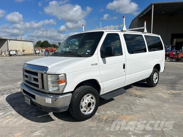 Ford E-350 Automobiles / SUVS