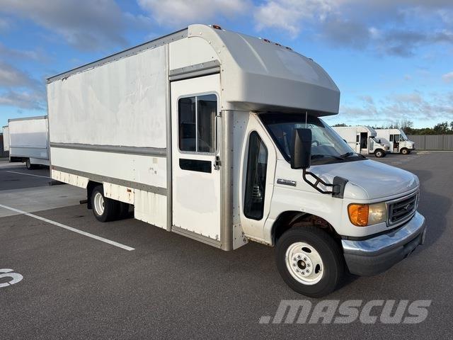 Ford E-350 Box trucks