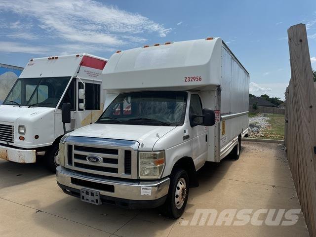 Ford E-350 Panel vans