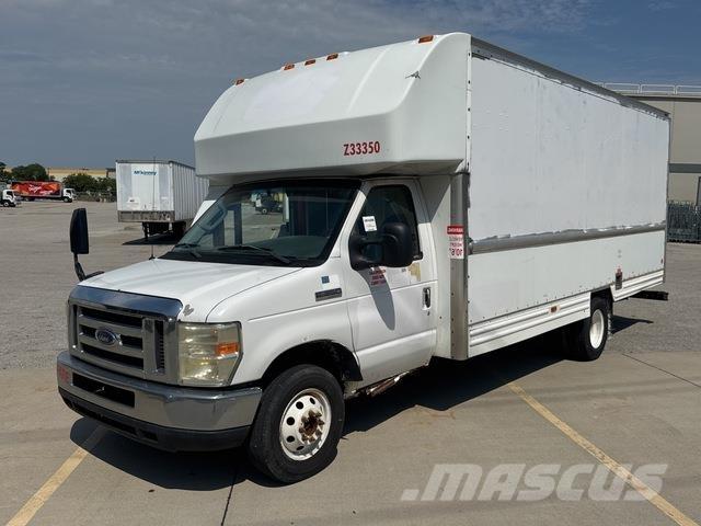 Ford E-350 Panel vans