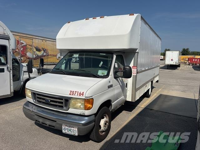 Ford E-350 Panel vans