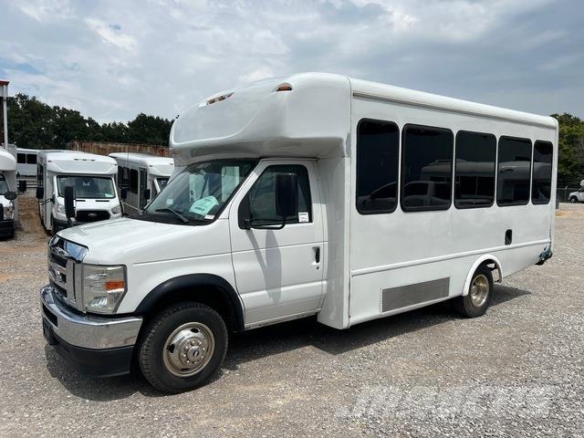Ford E-350 Mini buses