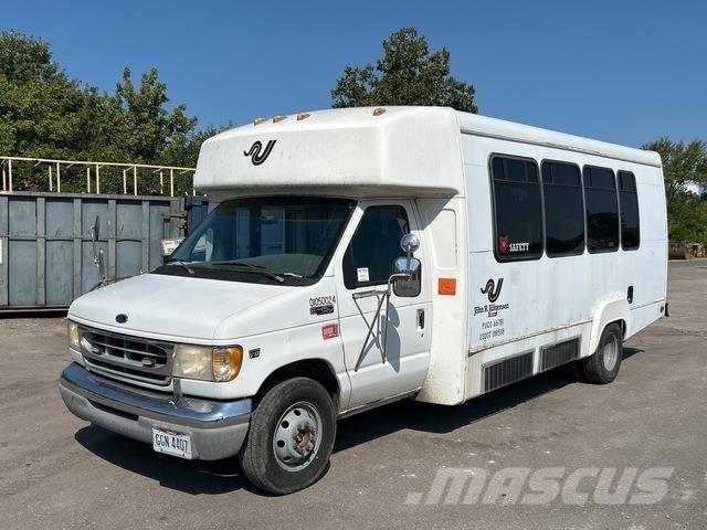 Ford E-450 Mini buses