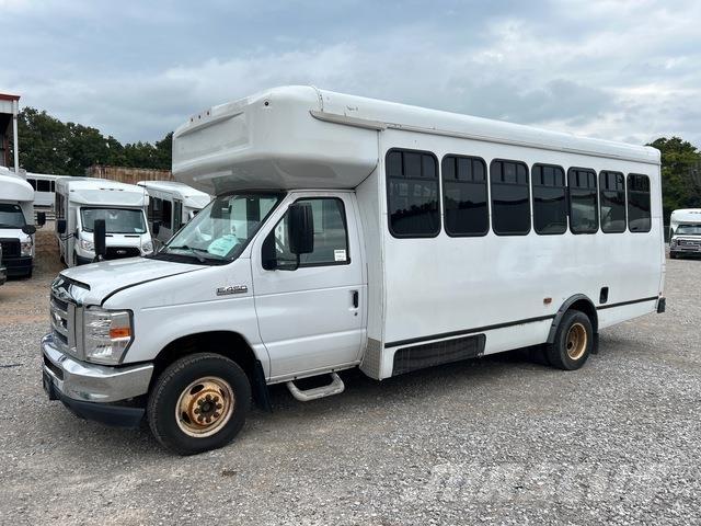 Ford E-450 Mini buses