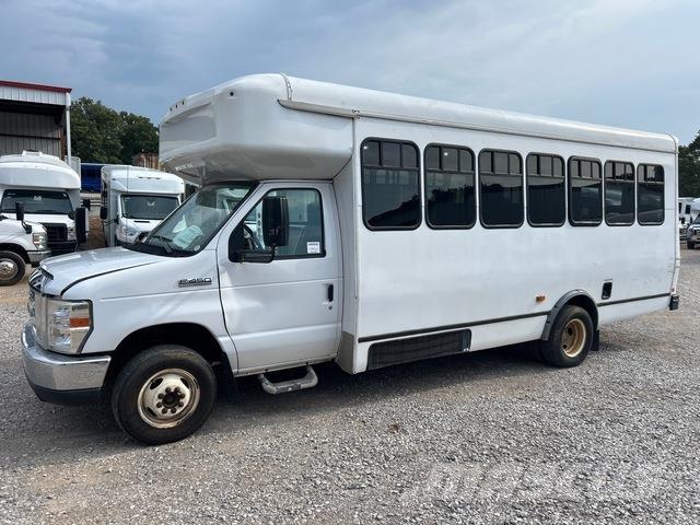Ford E-450 Mini buses