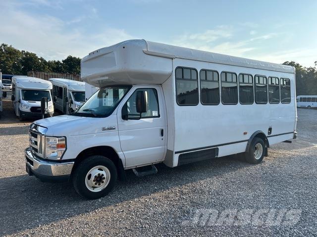 Ford E-450 Mini buses