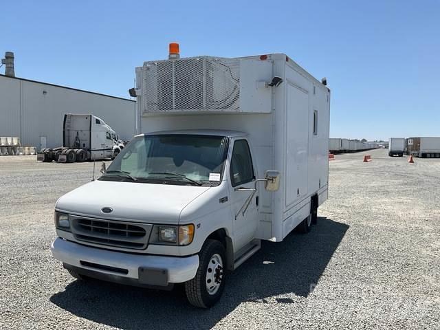 Ford E450 Panel vans