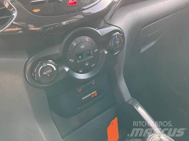 Ford Ecosport Automobiles / SUVS