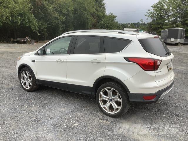 Ford Escape Automobiles / SUVS