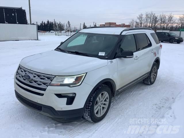 Ford Explorer Automobiles / SUVS
