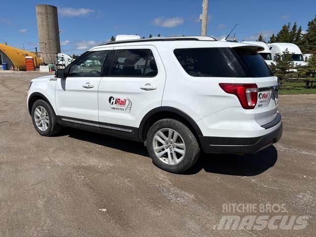 Ford Explorer Automobiles / SUVS