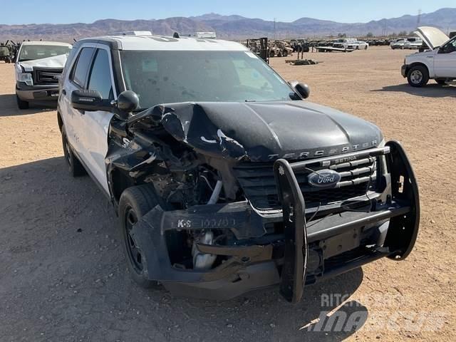 Ford Explorer Automobiles / SUVS