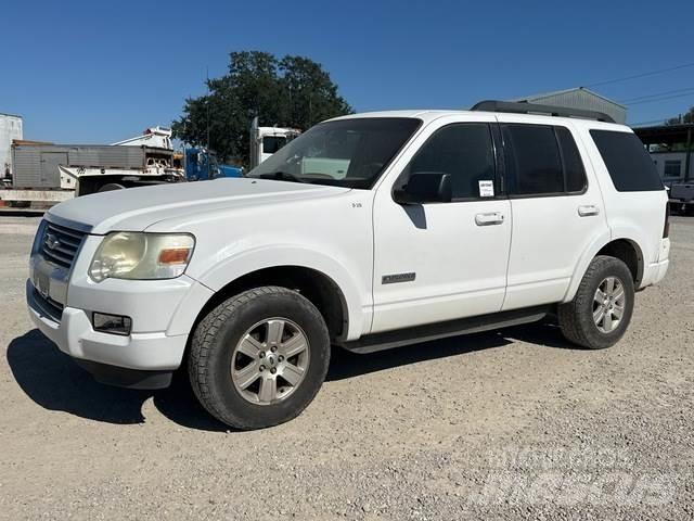 Ford Explorer Automobiles / SUVS