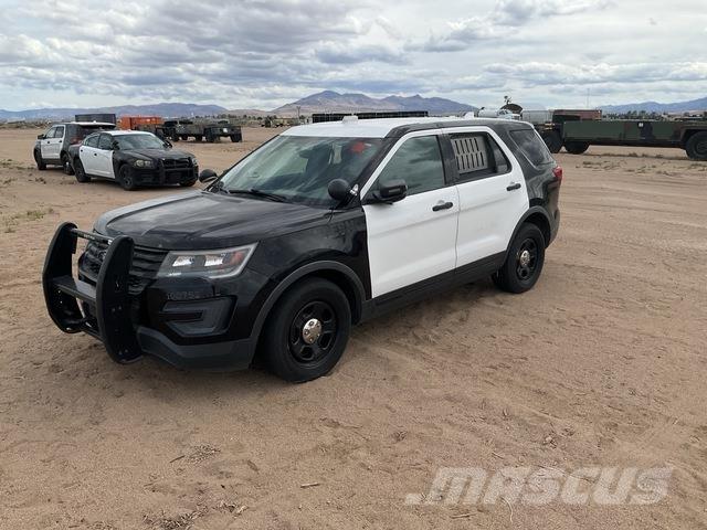 Ford Explorer Automobiles / SUVS