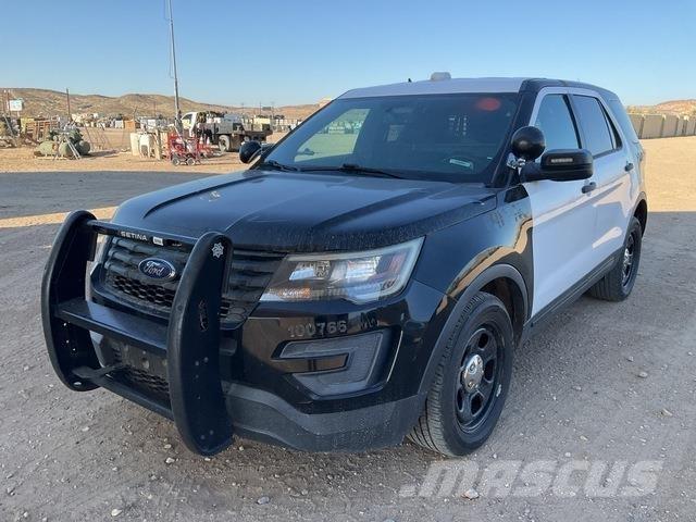 Ford Explorer Automobiles / SUVS