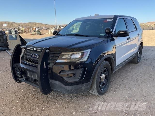 Ford Explorer Automobiles / SUVS
