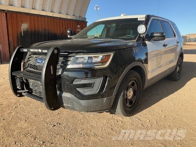Ford Explorer Automobiles / SUVS