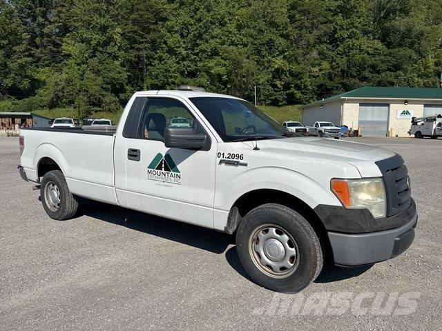 Ford F-150 Pickup Trucks