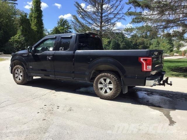 Ford F-150 Pickup Trucks