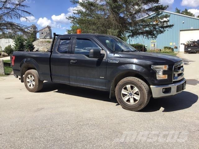 Ford F-150 Pickup Trucks