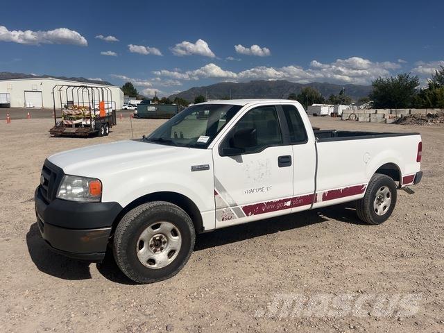 Ford F-150 Pickup Trucks