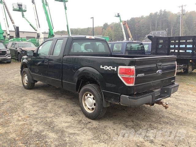 Ford F-150 XL Pickup Trucks