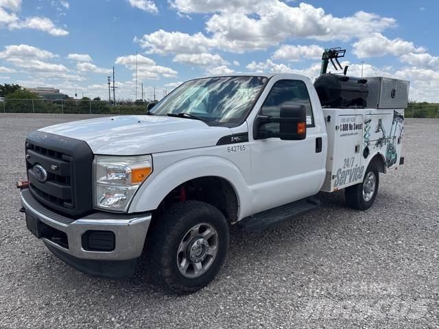 Ford F-250 Work Trucks / Municipal