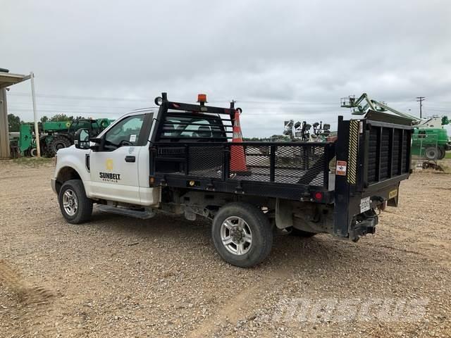 Ford F-250 Flatbed Trucks