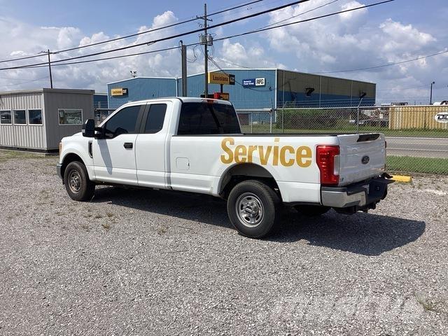 Ford F-250 Pickup Trucks