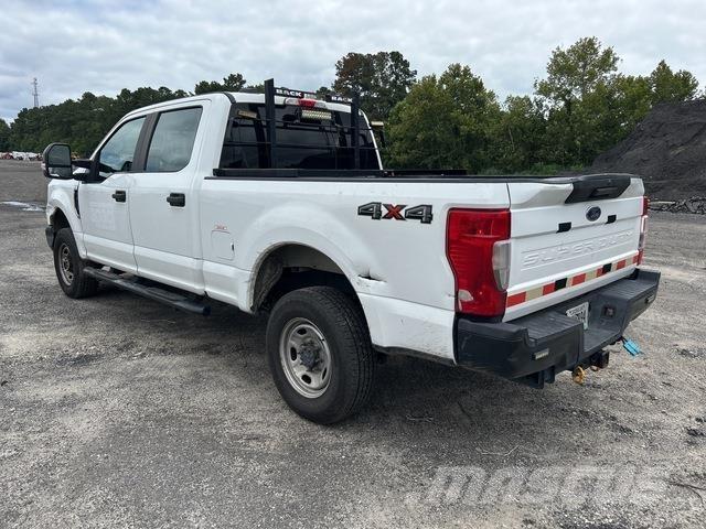 Ford F-250 Pickup Trucks