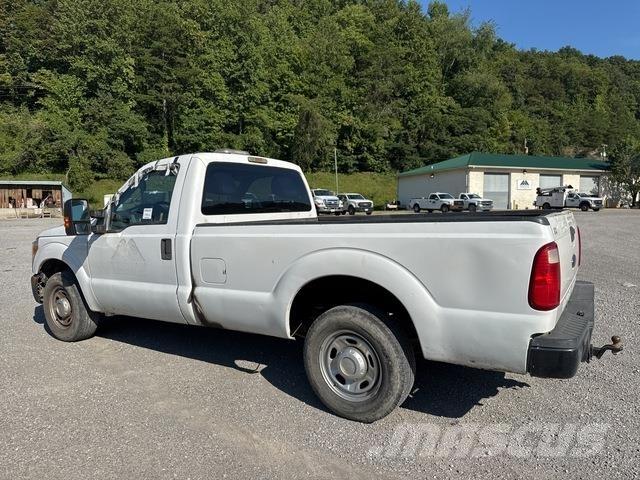 Ford F-250 Pickup Trucks