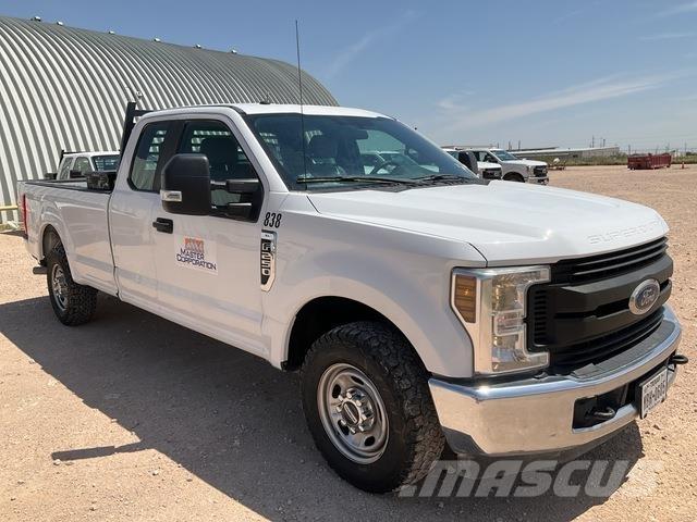 Ford F-250 Pickup Trucks