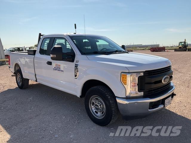 Ford F-250 Pickup Trucks