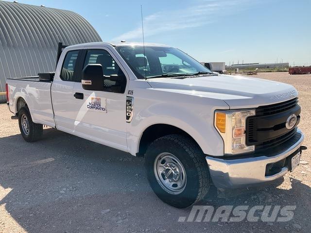 Ford F-250 Pickup Trucks